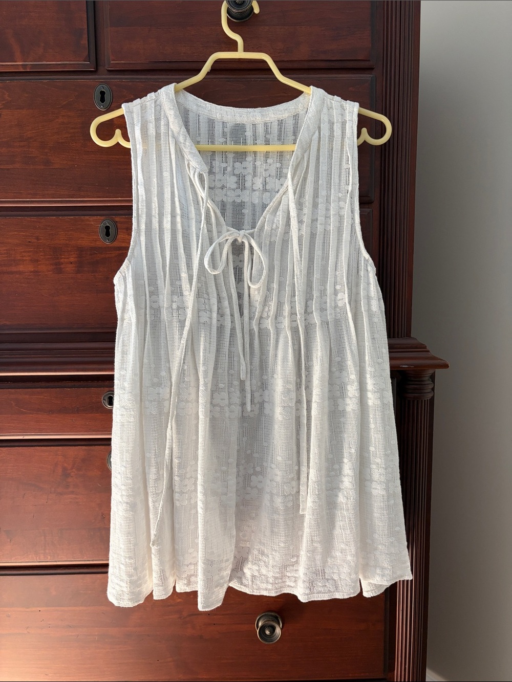 We The Free White Sleeveless Tie-Front Textured Tunic